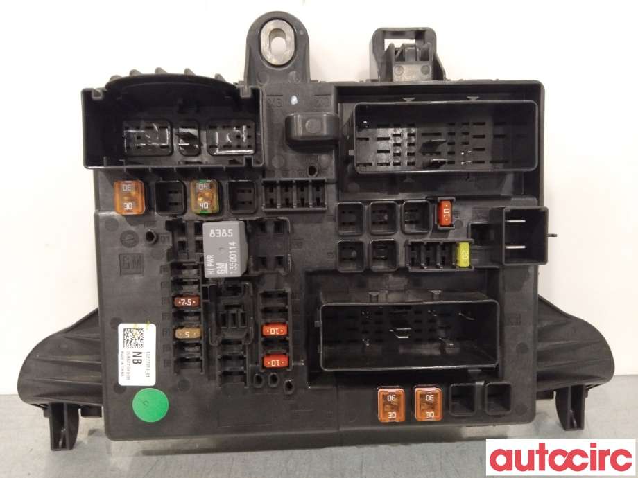 Sikringsboks til Opel Insignia A, 2009-2014  (OPEL|13277318)