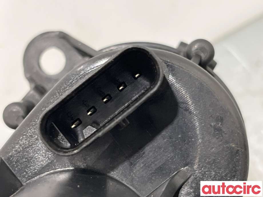 Diverse deler til BMW 5-Serie 2010-2017 (F10/F11) (F10/F11) (BMW|11618570791|0280751014|8506410)