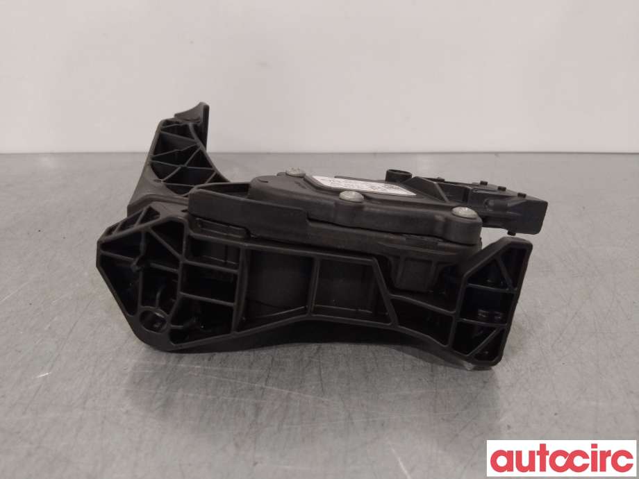 Pedal gass til Opel Insignia A 2009-2014  (OPEL|13237352)