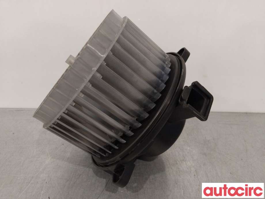 Varmeapparat motor til Opel Insignia A 2009-2014 (OPEL|13263279)