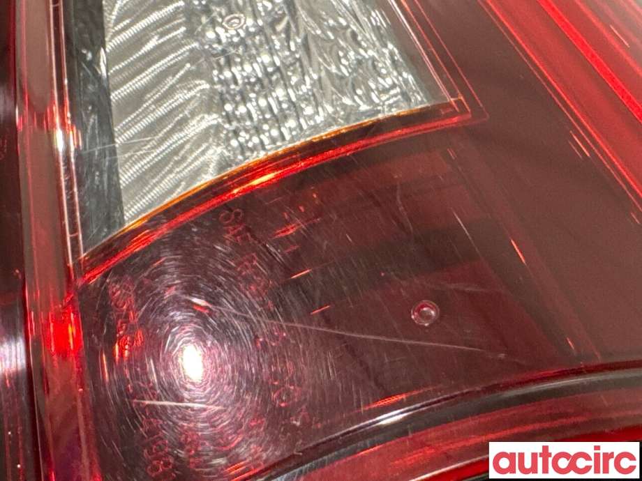 Baklykt høyre indre til Mazda 3 2013-2016 (Type III, Fase 1) (MAZDA|B45D-51-3F0D||B45C-513F0)