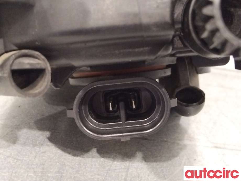 Tåkelykt høyre foran til Audi A4 2007-2014 (Type IV) (B8) (B8) (AUDI|8T0941700|8T0941700E)
