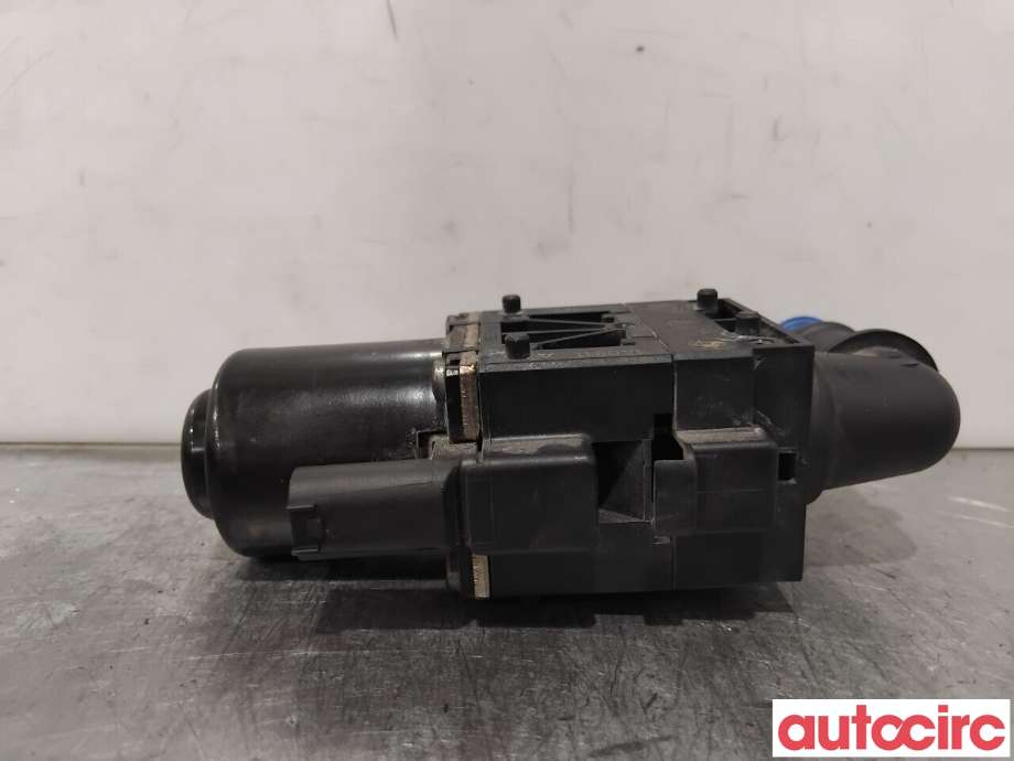 Diverse deler til BMW X3 2010-2017 (F25) (F25) (BMW|11538572508|1147412220)