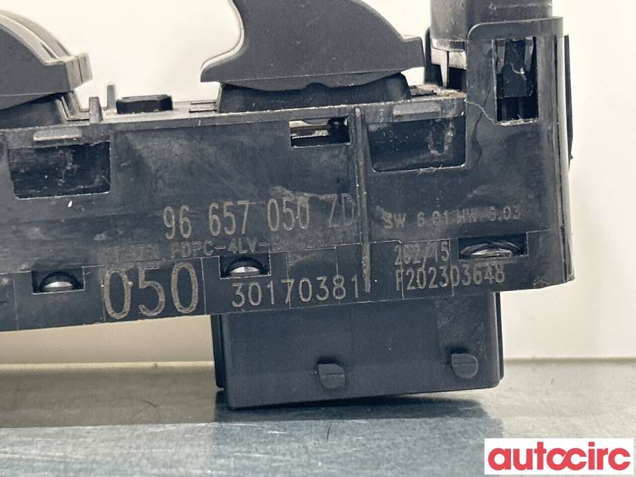 Bryter ruteheis til Citroën C4 2011-2017 (Type II) (CITROEN|6490JT|96657050ZD)