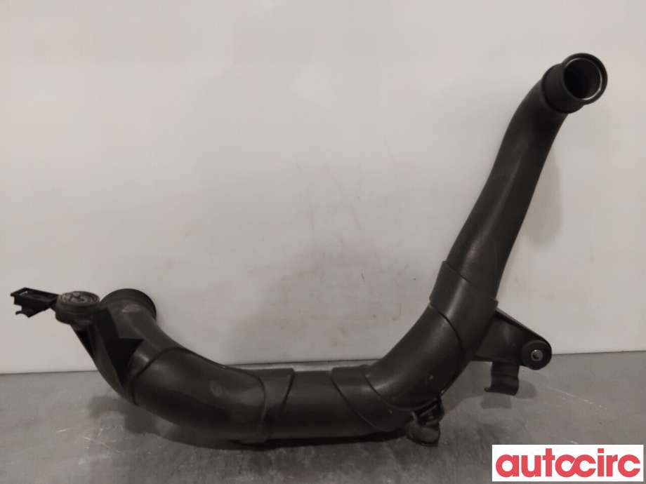 Turbo rør til Škoda Octavia 2013-2016 (Type III, Fase 1)  (SKODA|5Q0145840|)