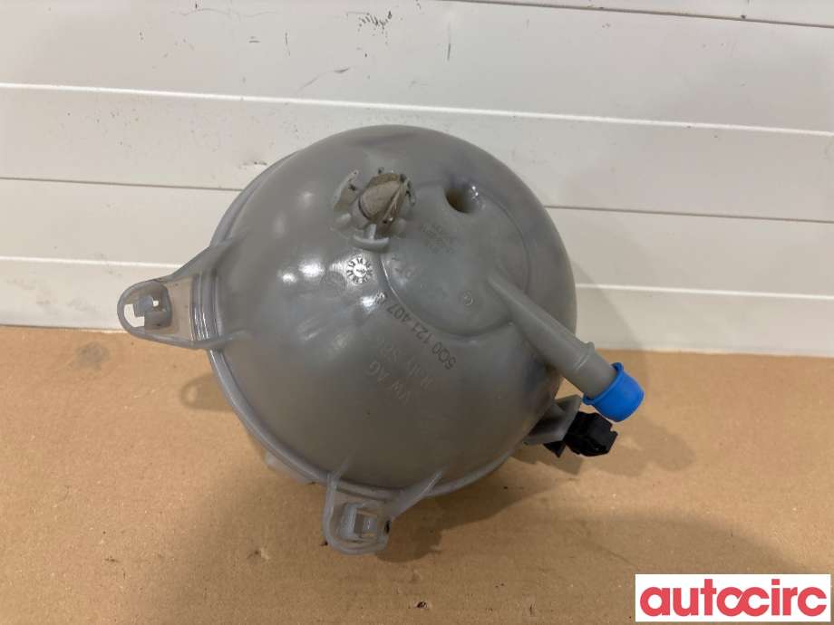 Ekspansjonstank til VW Golf VII 2012-2017 (Fase 1)  (VOLKSWAGEN|5Q0121407AA|5Q0121407G)