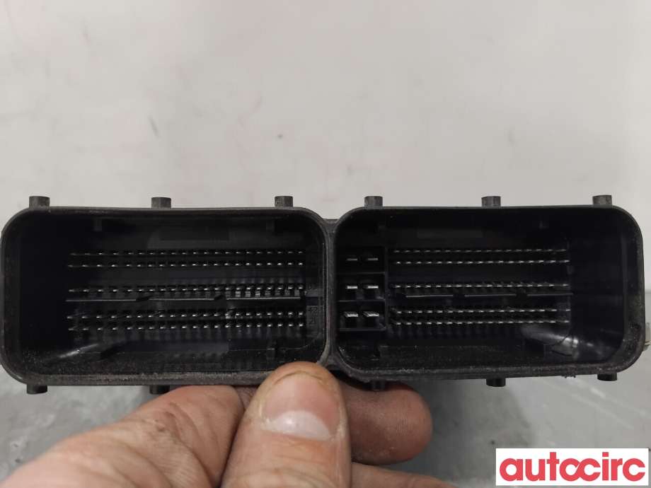 Styreenhet motor til Škoda Octavia 2013-2016 (Type III, Fase 1)  (SKODA|8V0906264B|5WA12009|06K907425A)