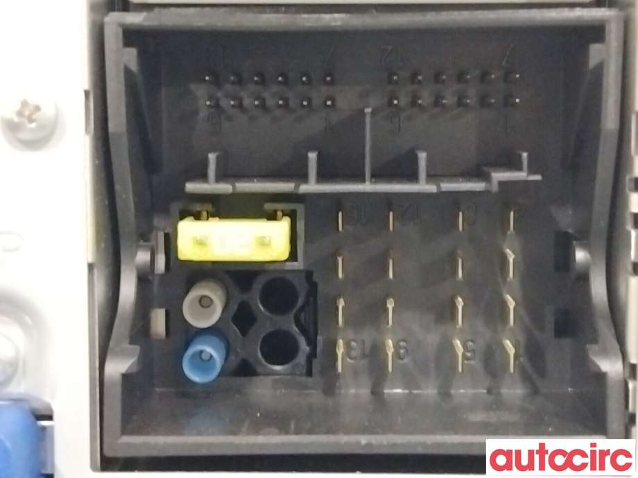 Bilstereo til Mercedes GLC 2015-2022 (X253) (X253) (MERCEDES|A2059006222)