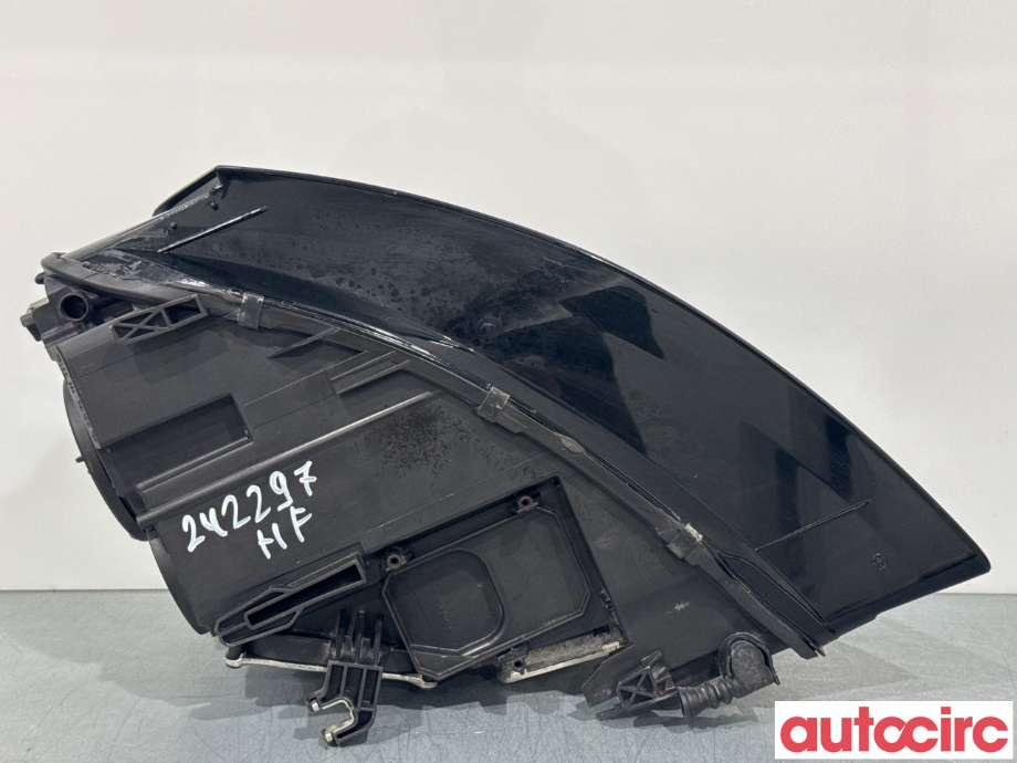 Frontlykt høyre xenon til Audi A4 2007-2014 (Type IV) (B8) (B8) (AUDI|8K0941030AJ||8K0941004C)