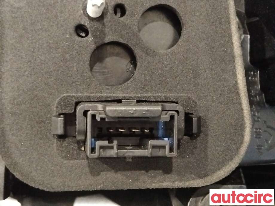 Baklykt høyre til Peugeot 2008 2013-2019 (Type I) (PEUGEOT|9814745980|9826730380)