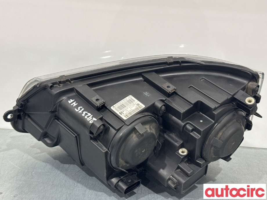 Frontlykt høyre halogen til VW Transporter / Caravelle 2009-2015 (Fase 2) (T5) (T5) (VOLKSWAGEN|7E1941016S|030125320200|7E1941016C)