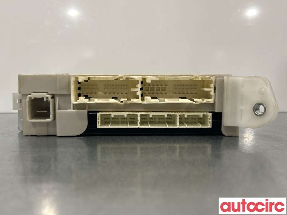 Styreenhet diverse til Toyota GT86 2012-->> (TOYOTA|SU00304026|88281CA500)