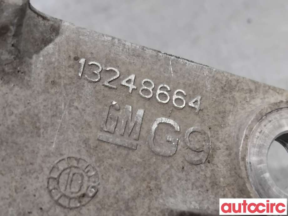 Motorfeste til Opel Astra J 2010-2015 (OPEL|13248664|)