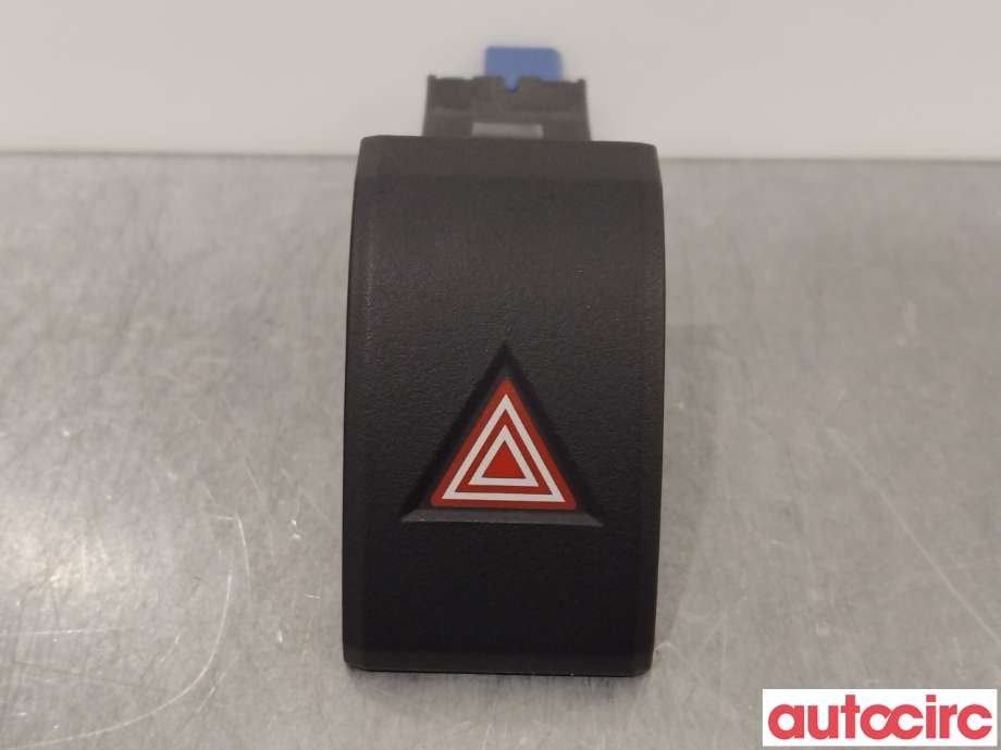 Bryter nødblink til Toyota RAV4 2019-->> (Type V) (TOYOTA|8433242030|)