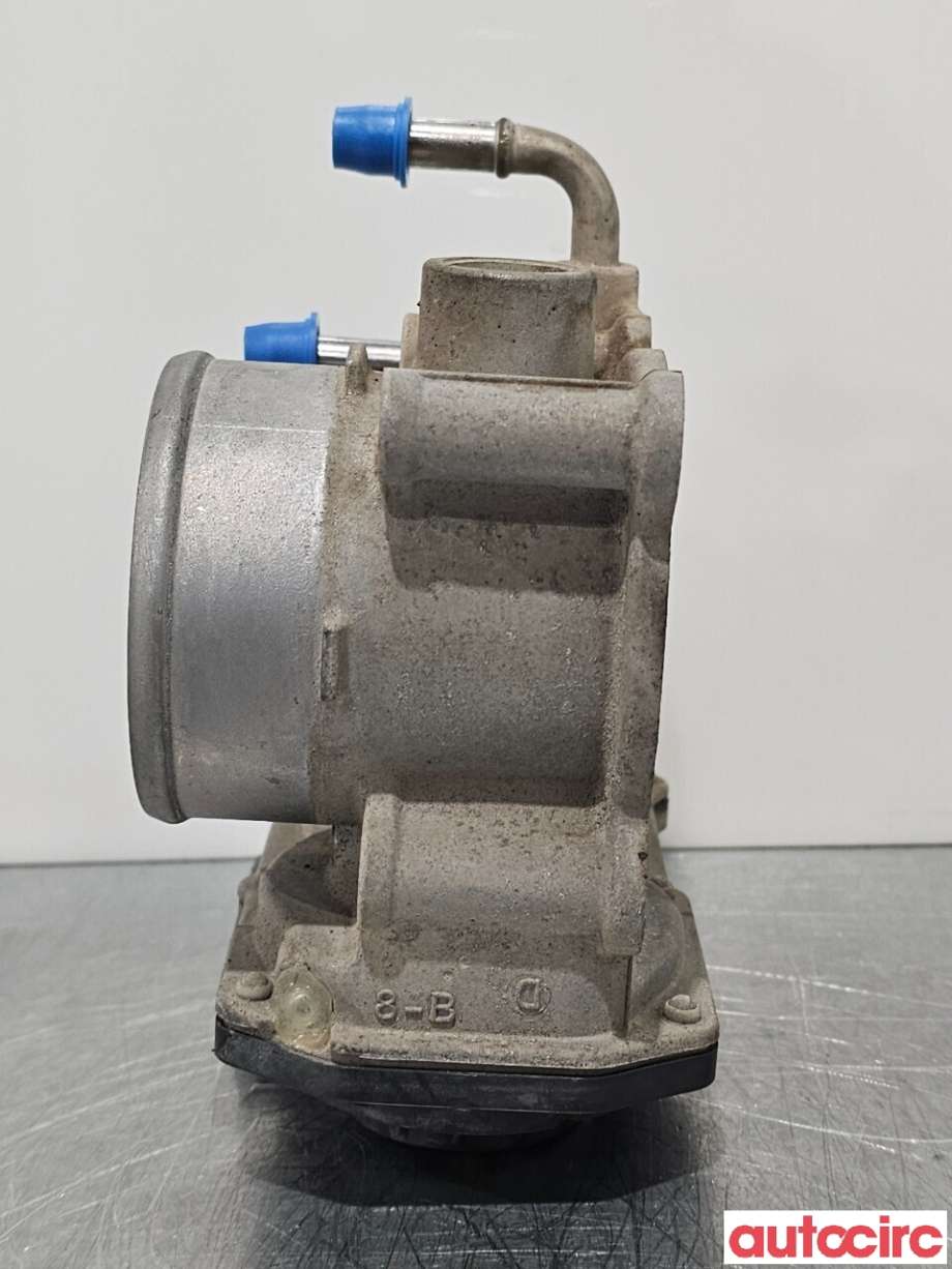 Spjeldhus til Toyota RAV4 2016-2019 (Type IV, Fase 2) (TOYOTA|2203036020||22030-36020)