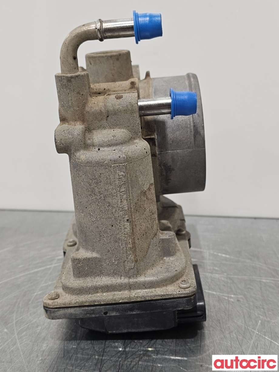 Spjeldhus til Toyota RAV4 2016-2019 (Type IV, Fase 2) (TOYOTA|2203036020||22030-36020)