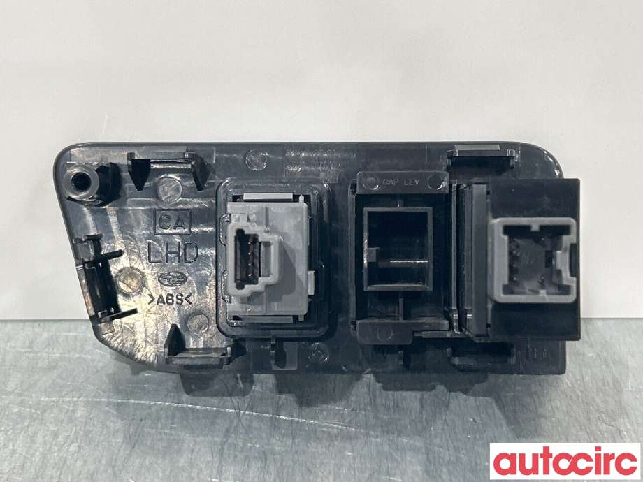 Bryter baklukeåpner til Toyota GT86 2012-->>  (TOYOTA|SU00302498|)