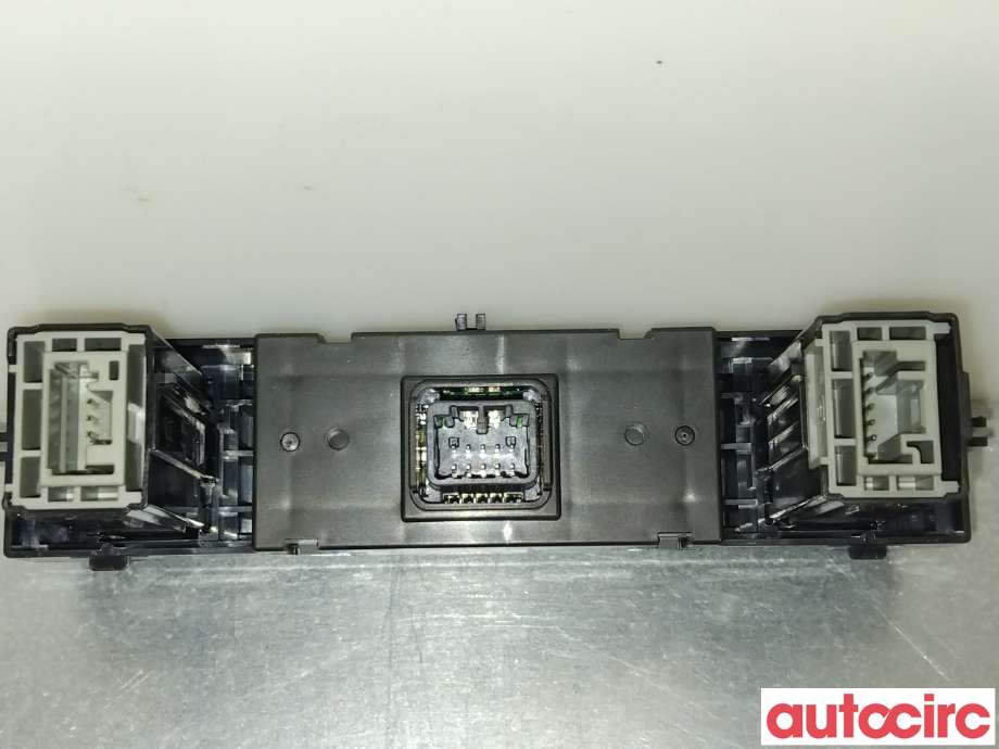 Bryter diverse til Toyota RAV4 2019-->> (Type V)  (TOYOTA|8395042390|)