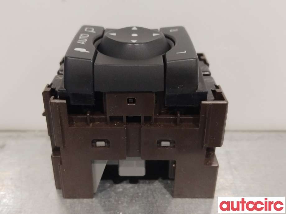 Bryter speil til Toyota RAV4 2019-->> (Type V)  (TOYOTA|8487242330|)