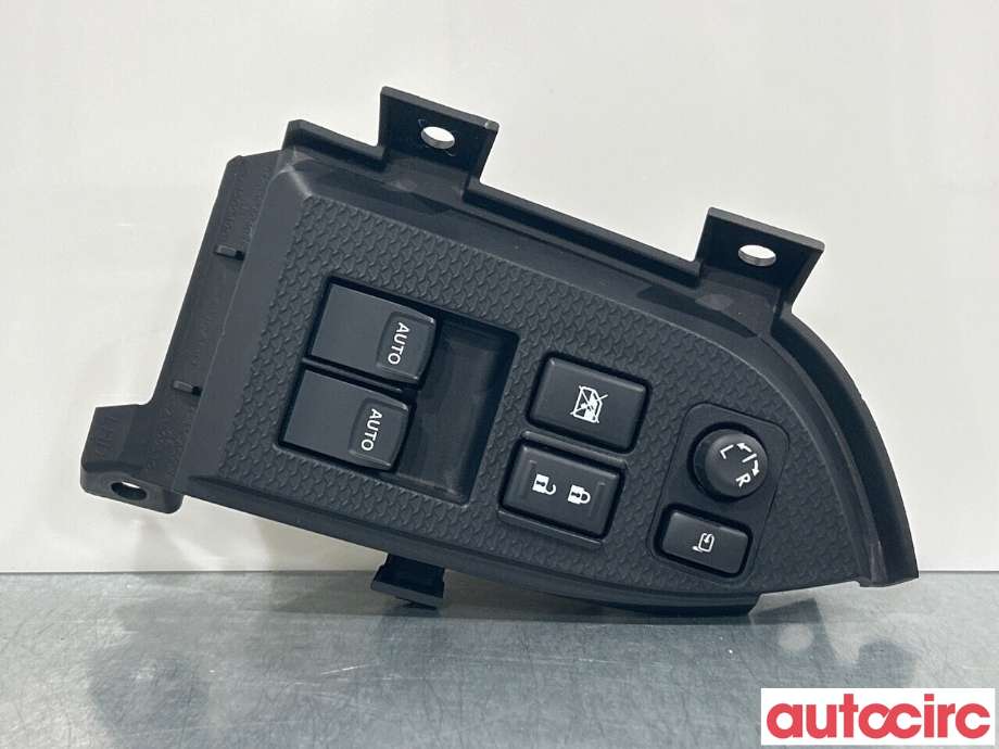 Bryter ruteheis til Toyota GT86 2012-->> (TOYOTA|SU00302454|83071CA010)