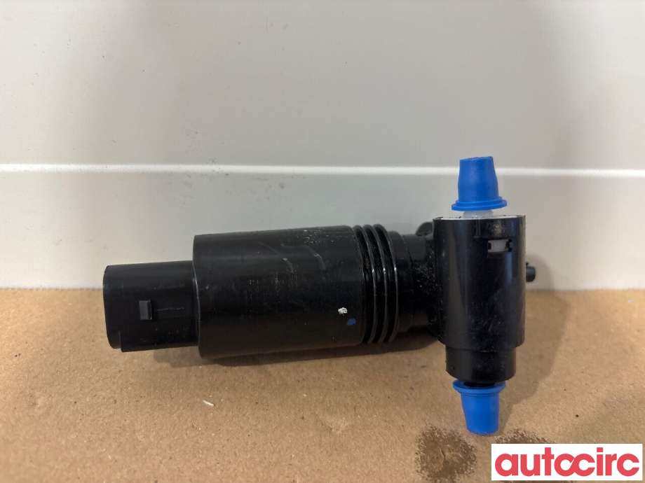 Spylerpumpe foran til Mercedes GLA, 2014-2020 (X156) (X156) (MERCEDES|A2468660000)