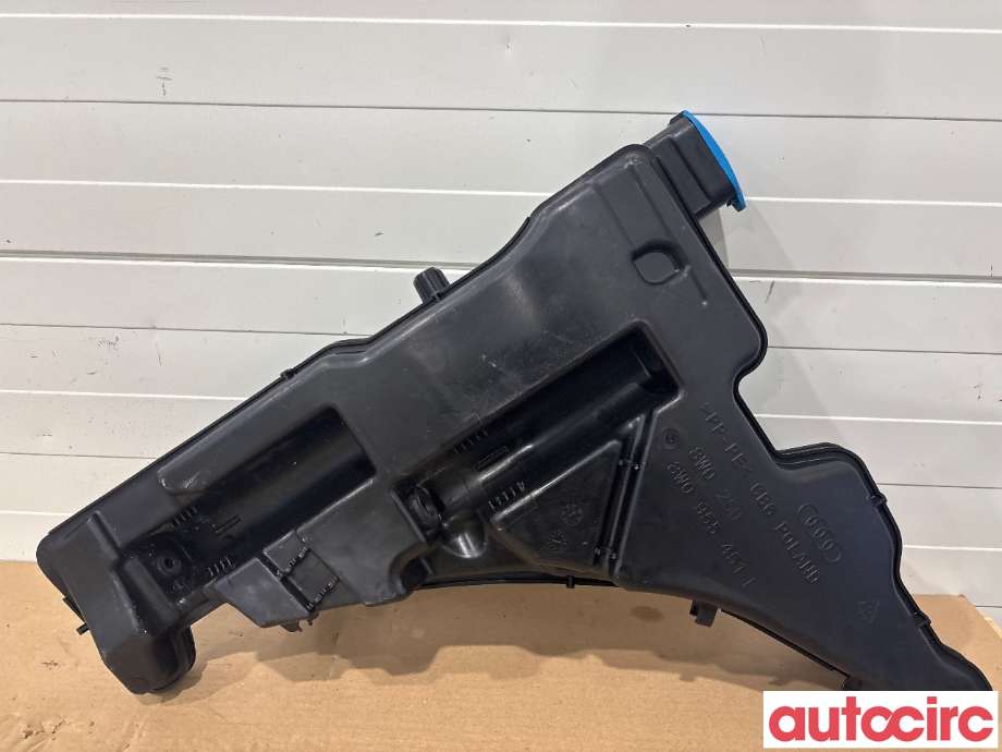 Spylertank til Audi A4, 2020-->> (Type V, Fase 2) (B9) (B9) (AUDI|8W0955453K)