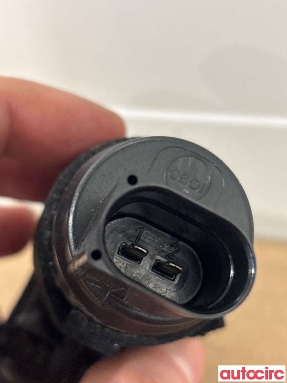 Spylerpumpe foran til Audi A4 2020-->> (Type V, Fase 2) (B9) (B9) (AUDI|1K6955651|8K9955647)
