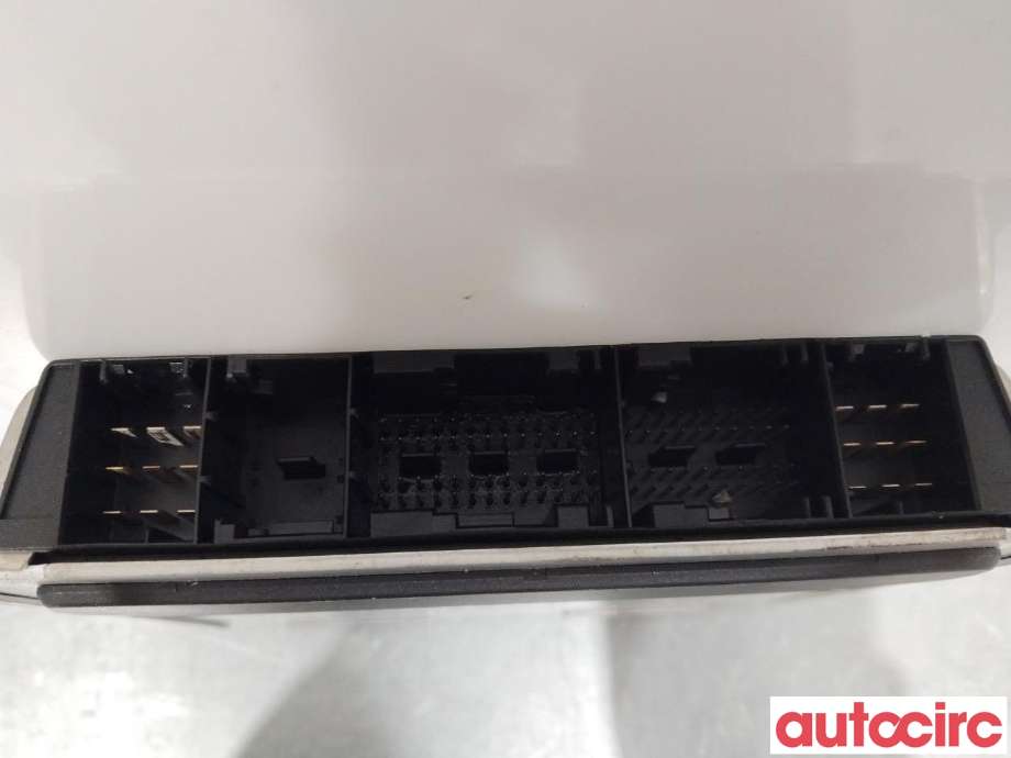 Styreenhet motor til Mercedes C-Klasse 2000-2004 (Fase 1) (W203) (W203) (MERCEDES|A1111531779)
