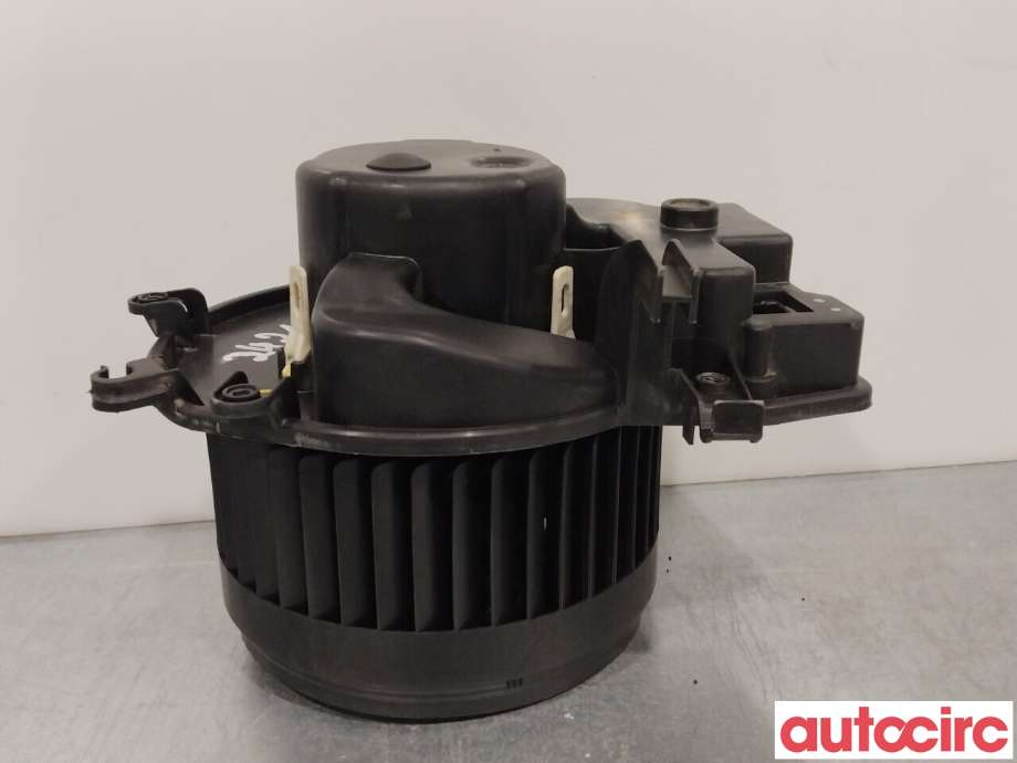 Varmeapparat motor til Mercedes C-Klasse 2000-2004 (Fase 1) (W203) (W203) (MERCEDES|A2038202514|)
