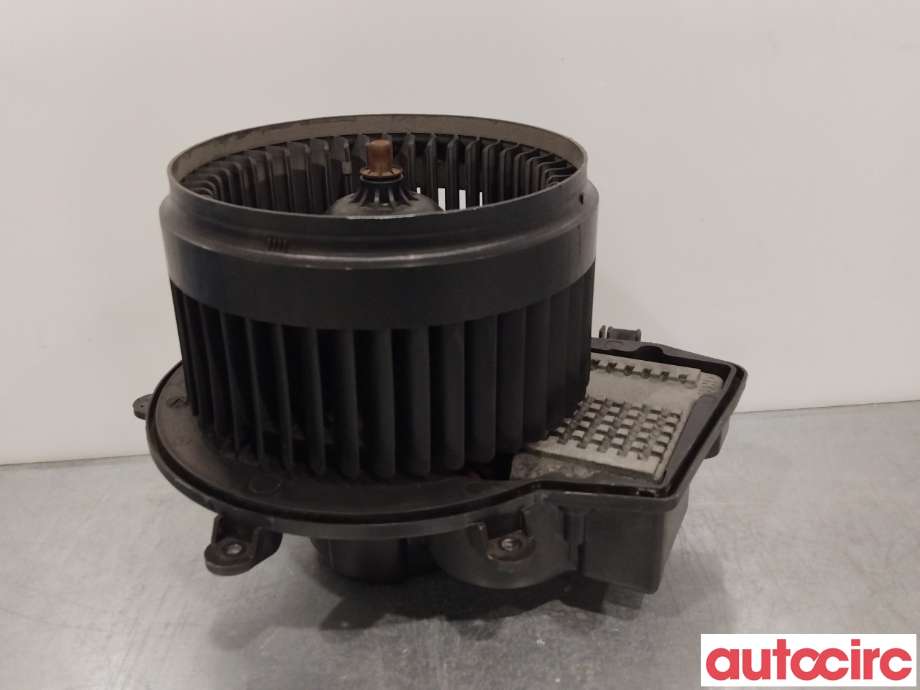 Varmeapparat motor til Mercedes C-Klasse 2000-2004 (Fase 1) (W203) (W203) (MERCEDES|A2038202514|)