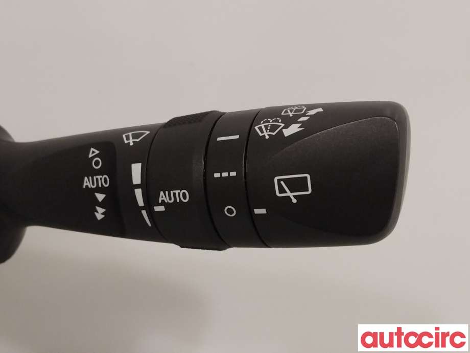 Bryter combi til Toyota RAV4 2016-2019 (Type IV, Fase 2) (TOYOTA|8465212A90|8414033250|)
