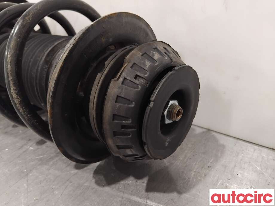 Fjærbein venstre foran til Toyota Yaris Cross (SUV) 2021-->>  (TOYOTA|485200D530|9174250823B|48520-0D530)