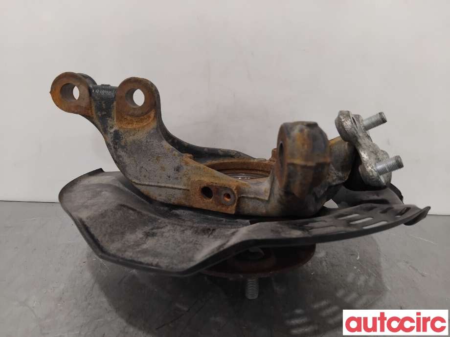 Hjulspindel venstre foran til Toyota Yaris Cross (SUV) 2021-->>  (TOYOTA|4321202410|)