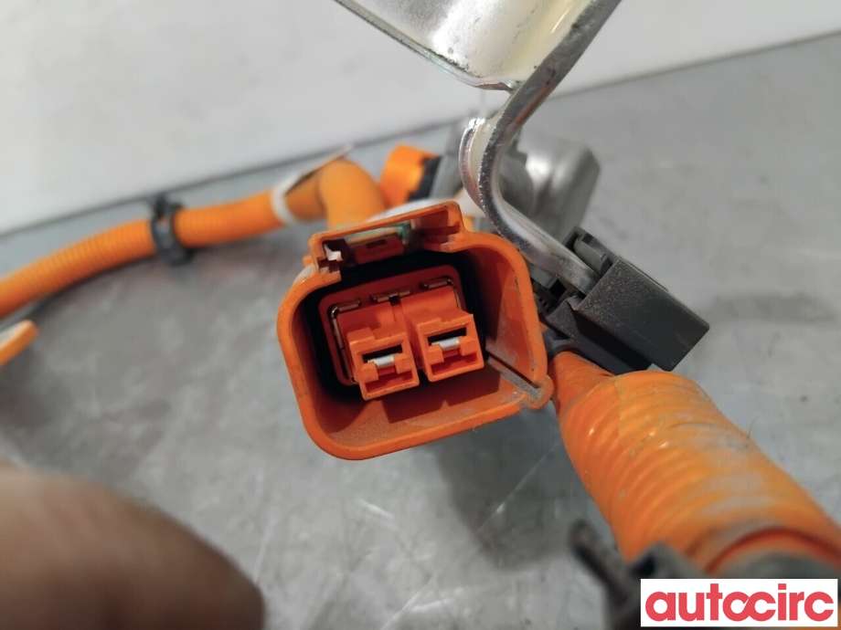 Kabel høy volt (HV) hybrid til Toyota Yaris Cross (SUV) 2021-->>  (TOYOTA|821H2K0030|)
