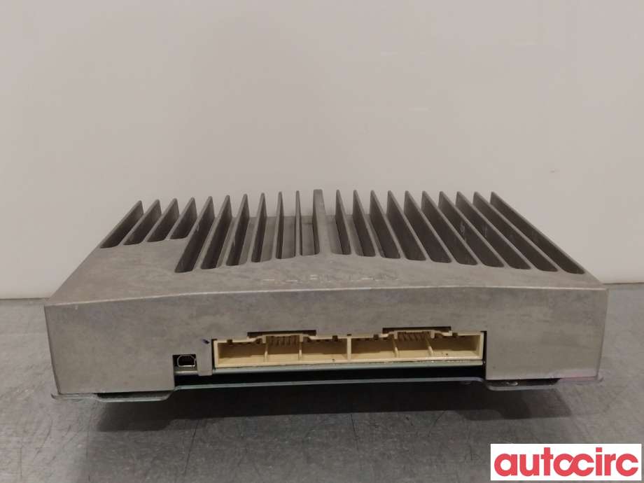 Bilstereo forsterker til Kia Optima 2017-2020  (KIA|96370D4200)