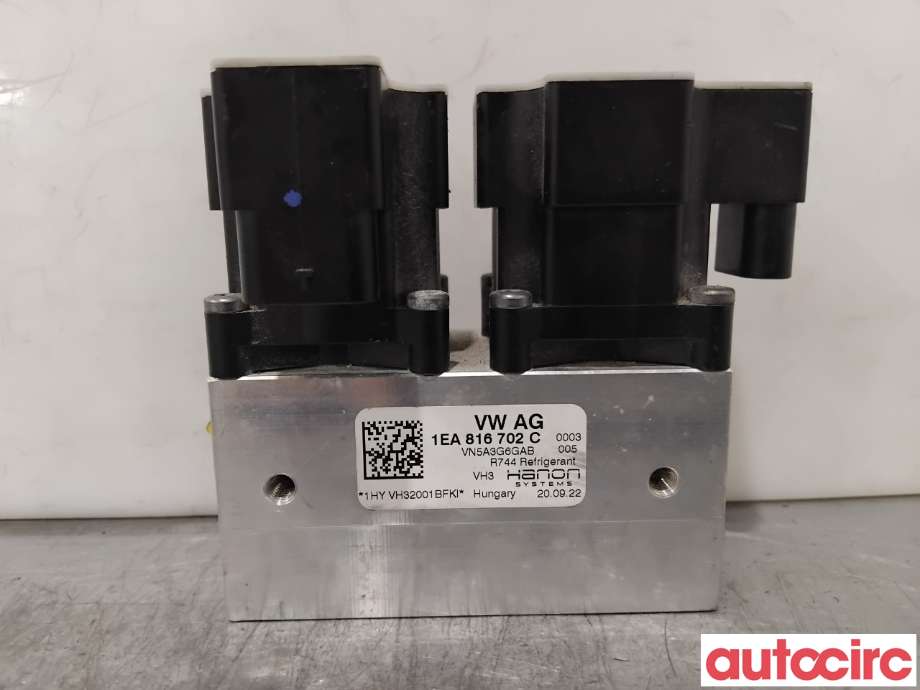 Diverse deler til Audi Q4 e-tron 2021-->> (AUDI|1EA816702E||1EA816702C)