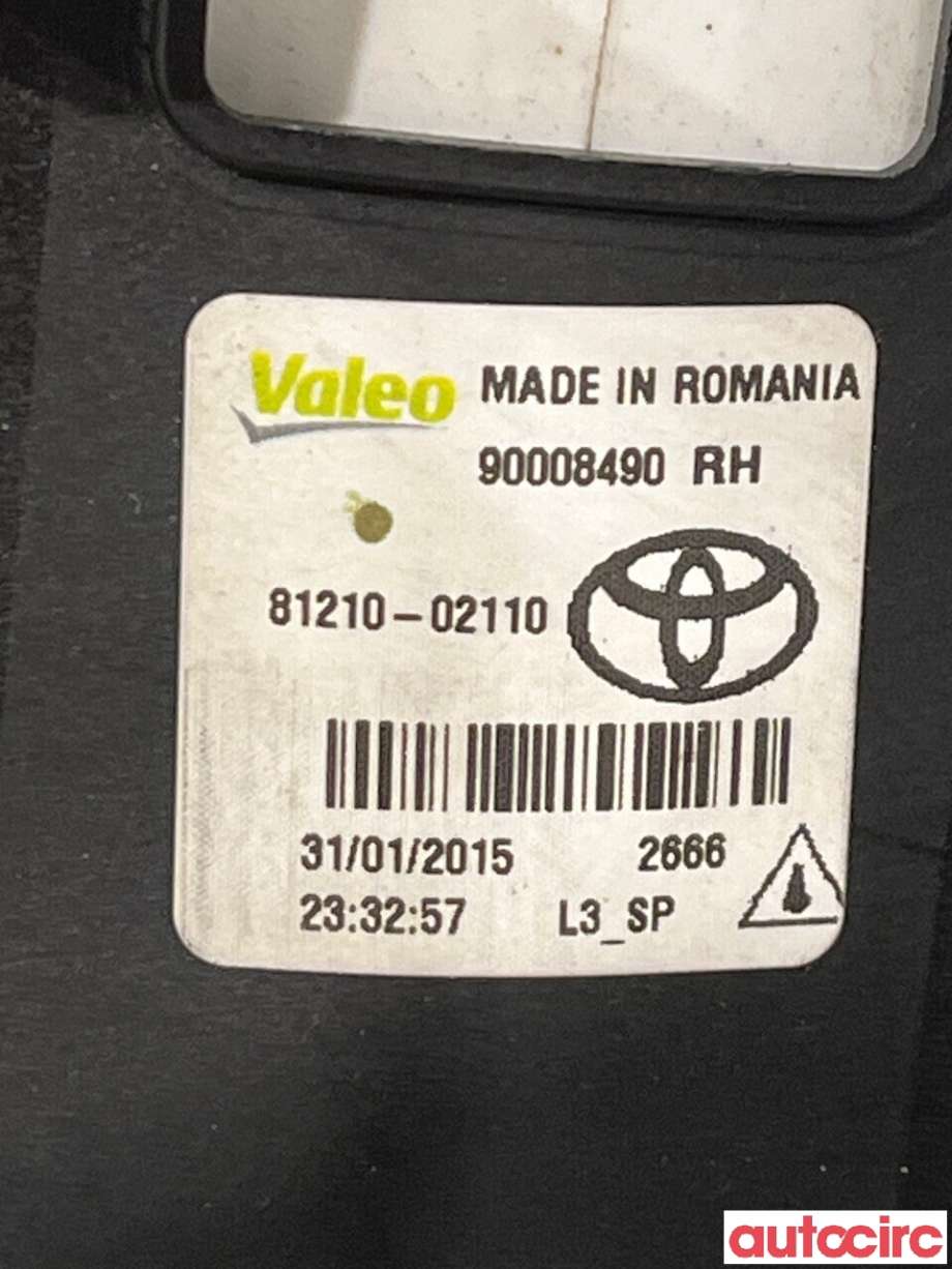 Tåkelykt høyre foran til Toyota Auris 2015-2019 (Type II, Fase 2)  (TOYOTA|8121002110)