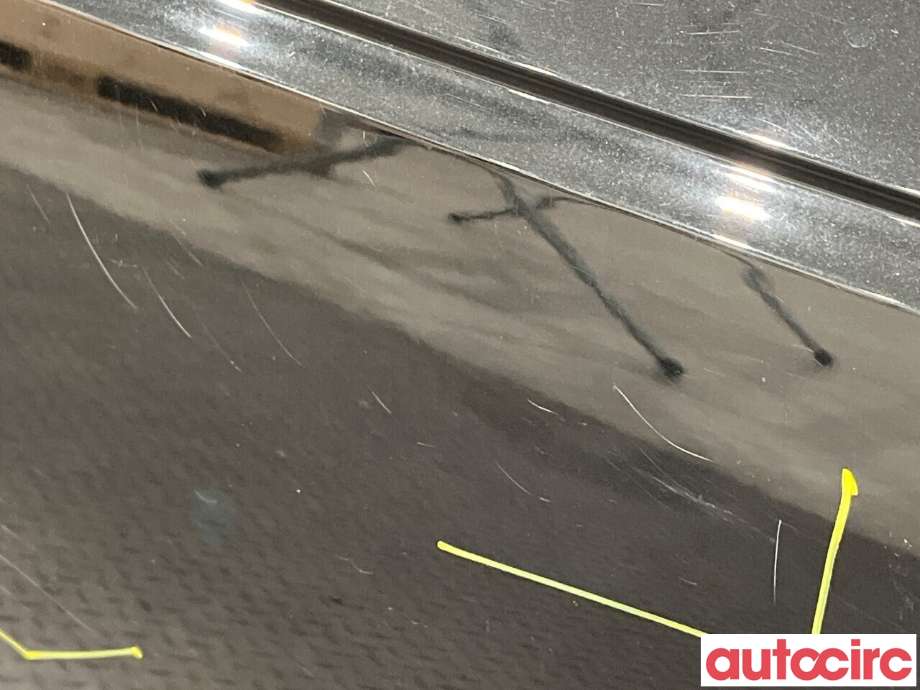 Dør høyre bak til Audi A4 2020-->> (Type V, Fase 2) (B9) (B9) (AUDI|8W9833052E)