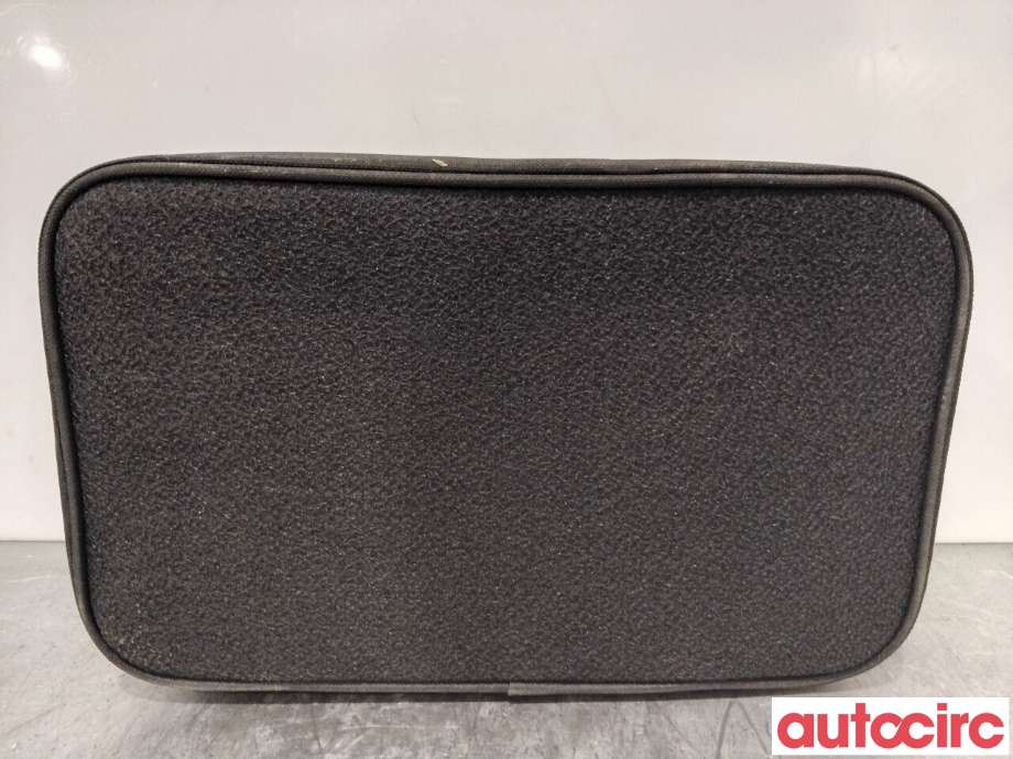 Diverse deler til Tesla Model Y 2021-2024 (Type I) (TESLA|1536356-00-A|)
