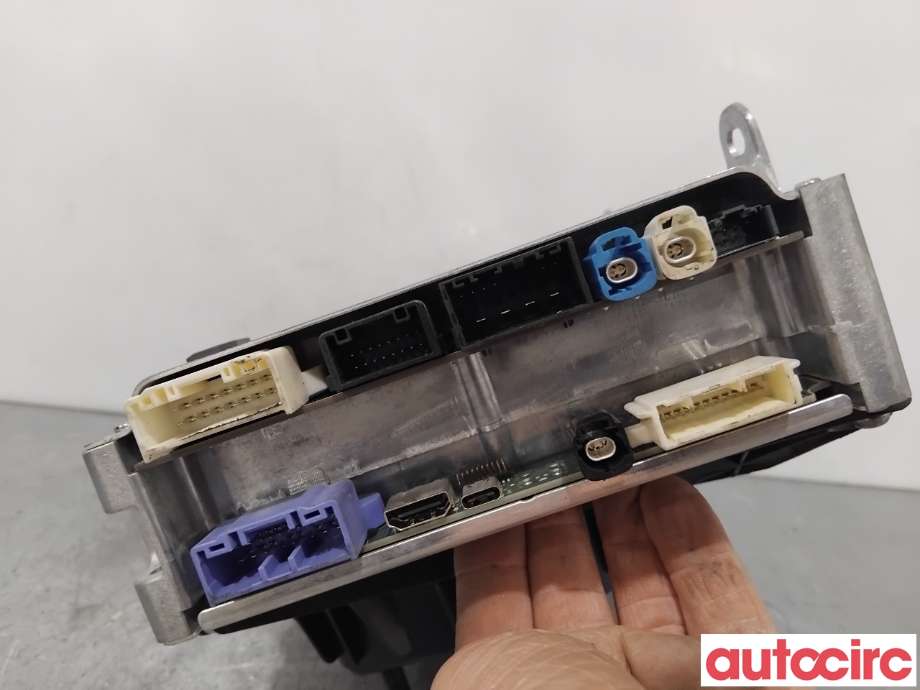 Styreenhet diverse til Tesla Model Y 2021-2024 (Type I)  (TESLA|1684435-S0-J||1684435-00-J)