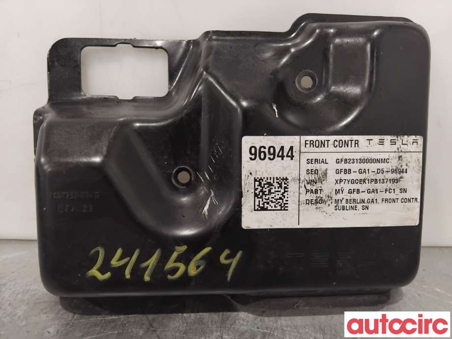 Diverse deler til Tesla Model Y, 2021-2024 (Type I)  (TESLA|1497327-00-B)