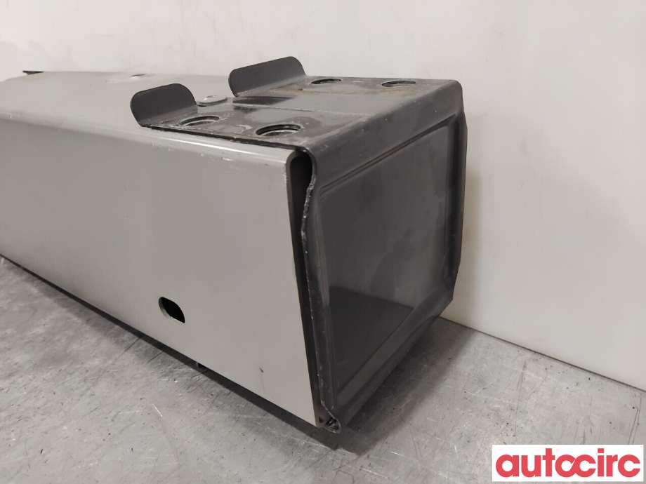 Diverse deler til Tesla Model Y 2021-2024 (Type I) (TESLA|1487462-00-D||1487462-SN-D)