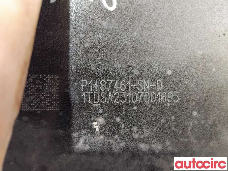 Diverse deler til Tesla Model Y 2021-2024 (Type I) (TESLA|1487461-00-D||1487461-SN-D)