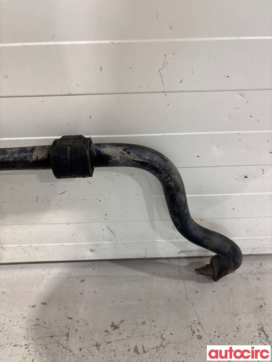 Stabilisatorstag foran til Mercedes GLA 2014-2020 (X156) (X156) (MERCEDES|A2463203511|)