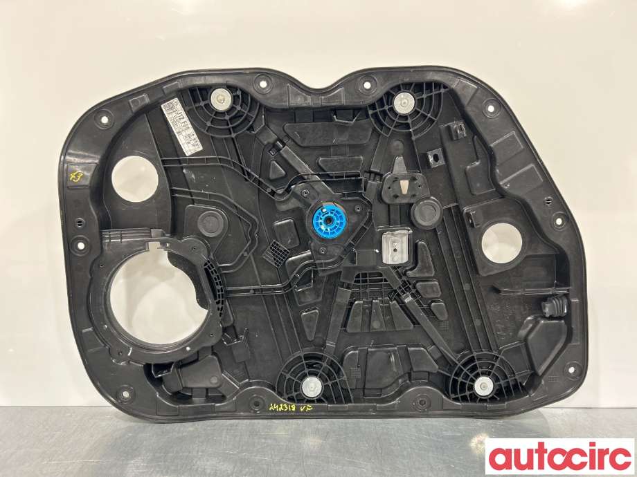 Ruteheis til Hyundai Ioniq Electric 2016-2019 (Fase 1) (HYUNDAI|82471G2010||82470-G2030)