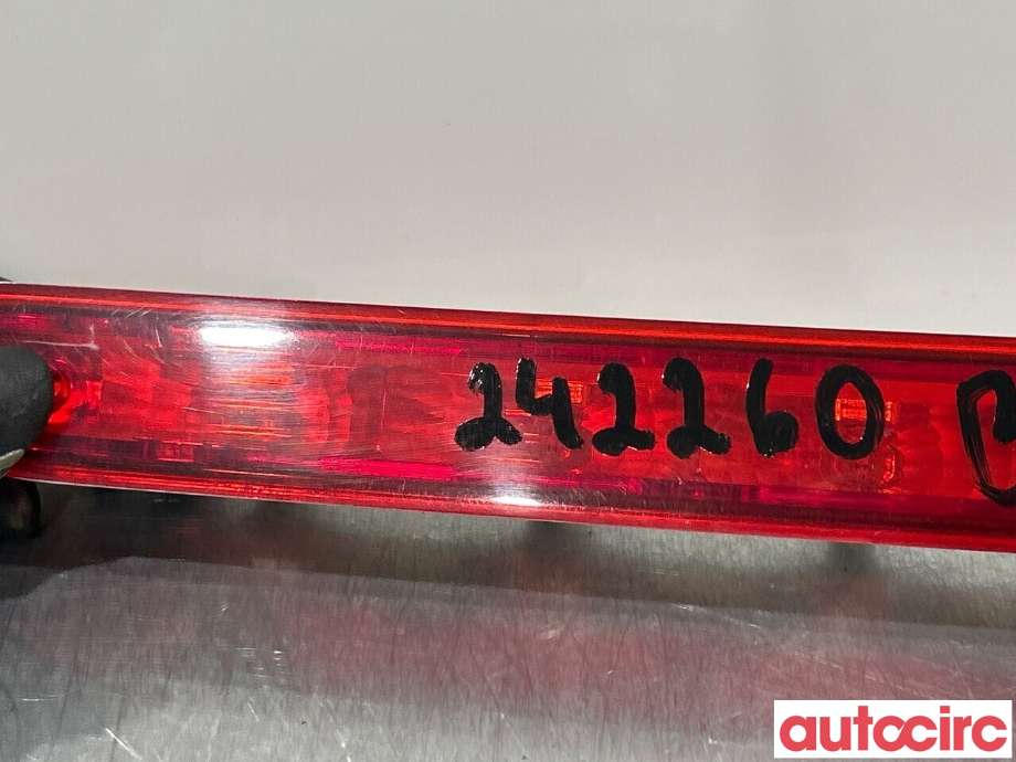 Baklykt bremselys bakrute til Peugeot Expert 2016-->> (Type III) (PEUGEOT|9811325880|)