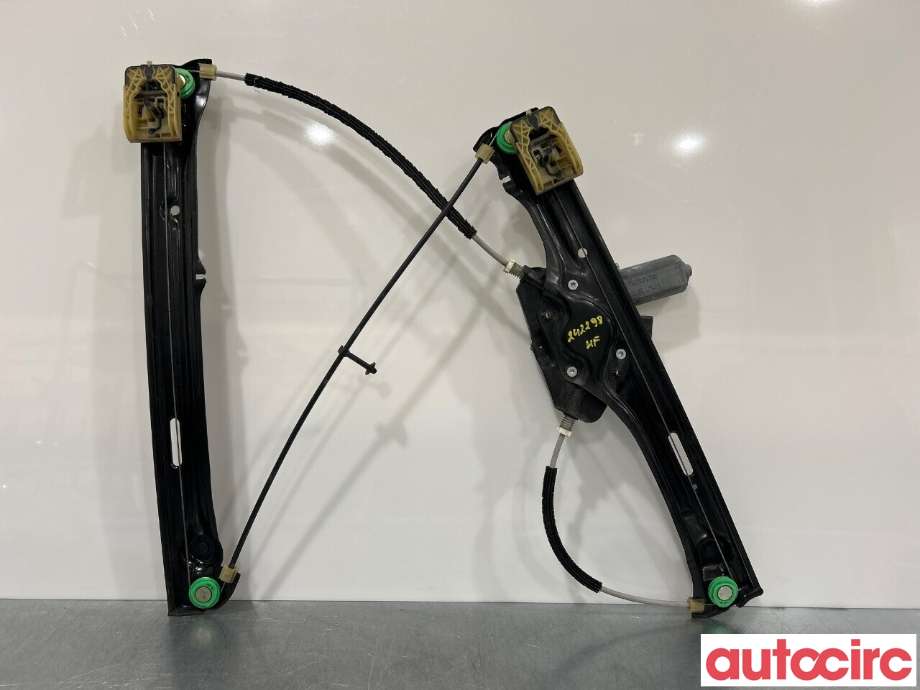 Ruteheis høyre foran til BMW X3 2010-2017 (F25) (F25) (BMW|67627322748||7322748)