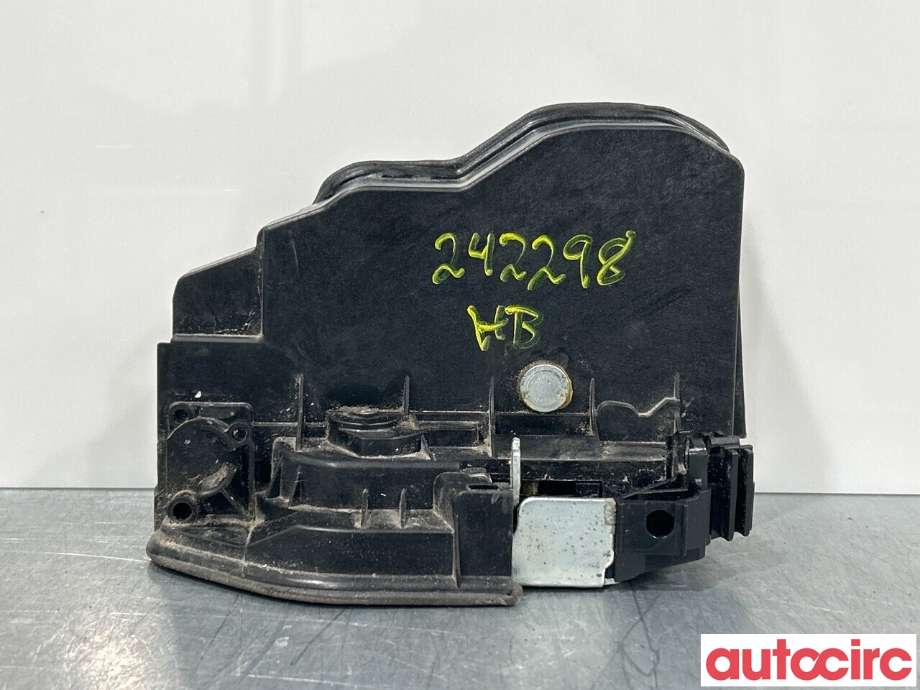 Låsekasse høyre bak til BMW X3, 2010-2017 (F25) (F25) (BMW|51227318418)