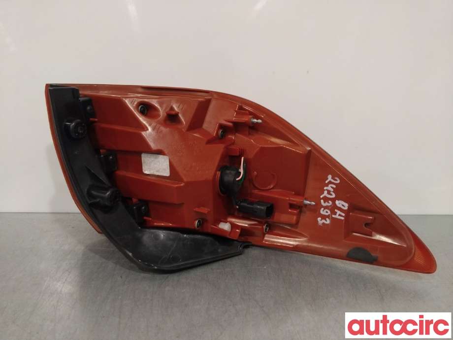 Baklykt høyre til Kia Sportage 2010-2016 (Type III)  (KIA|924023W010)