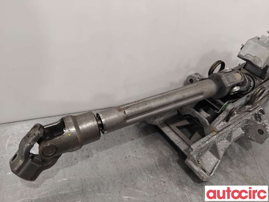 Rattaksel til Land Rover Range Rover, Evoque 2011-2019 (Type I)  (LAND-ROVER|LR028046||BJ32-3C529-AC)